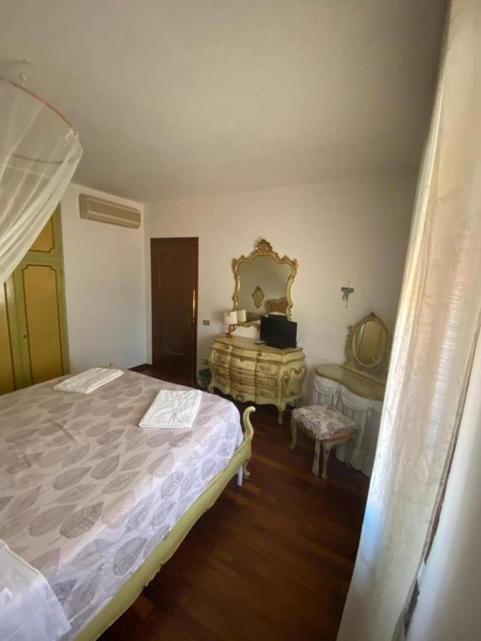 Eagle'S Nest Venice Guest House Экстерьер фото