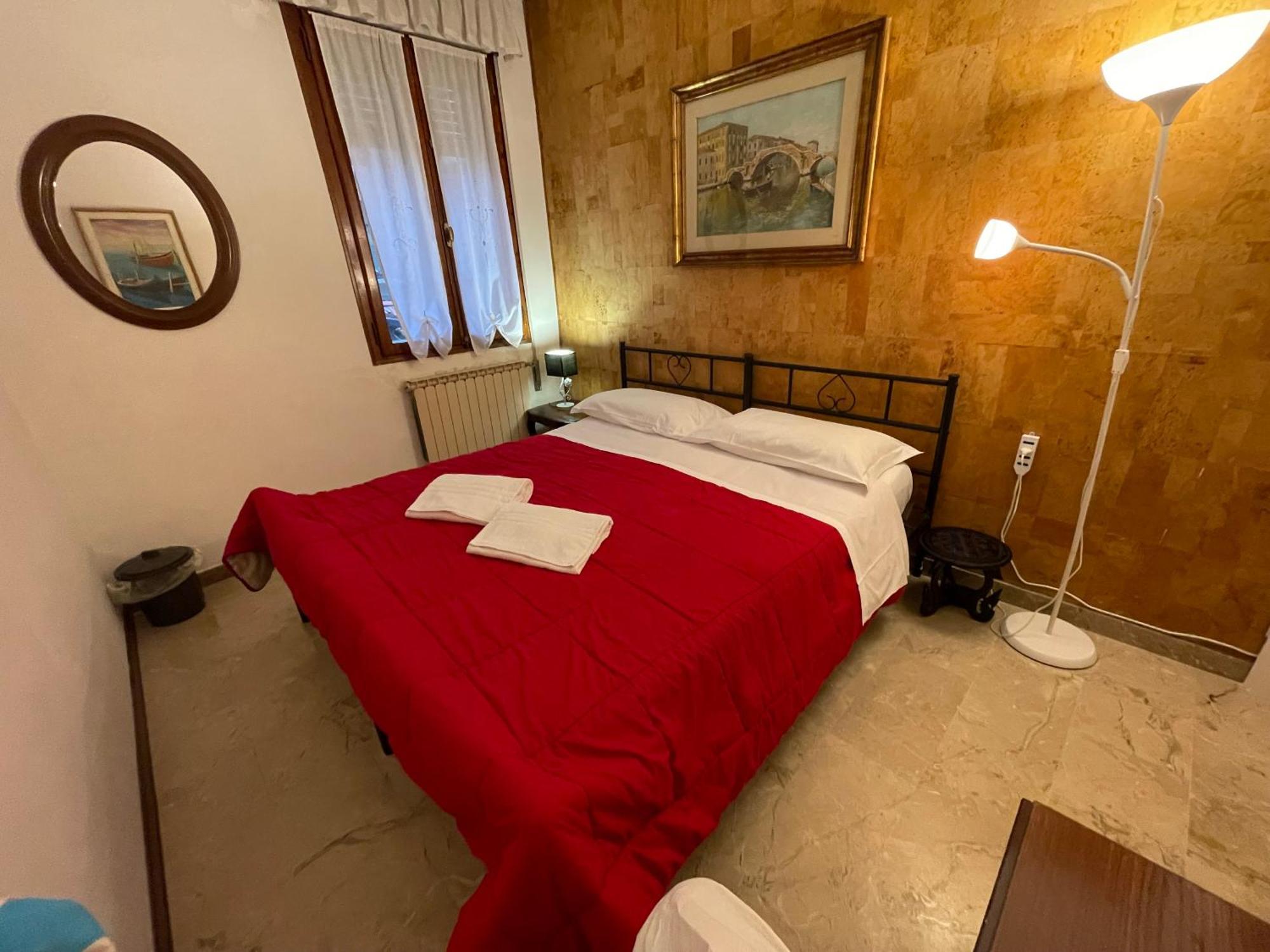 Eagle'S Nest Venice Guest House Экстерьер фото